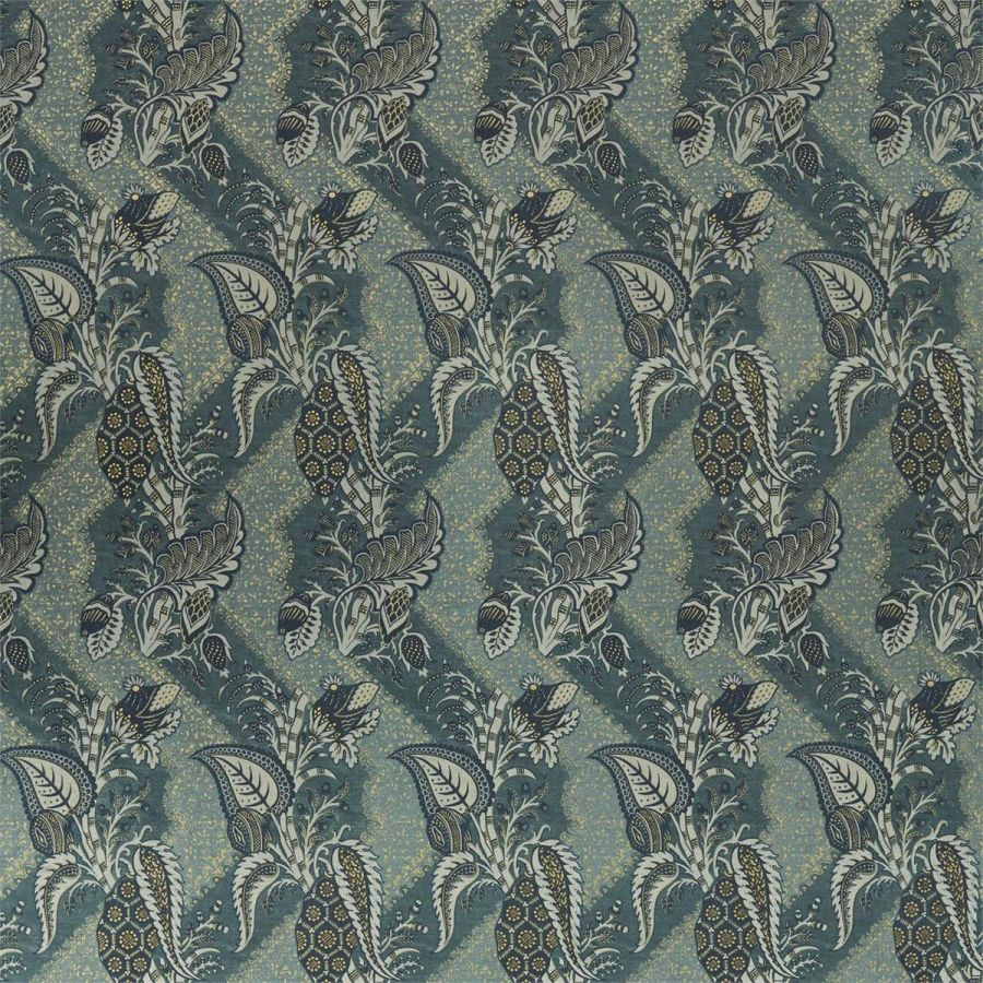 Bizarre Velvet 322707